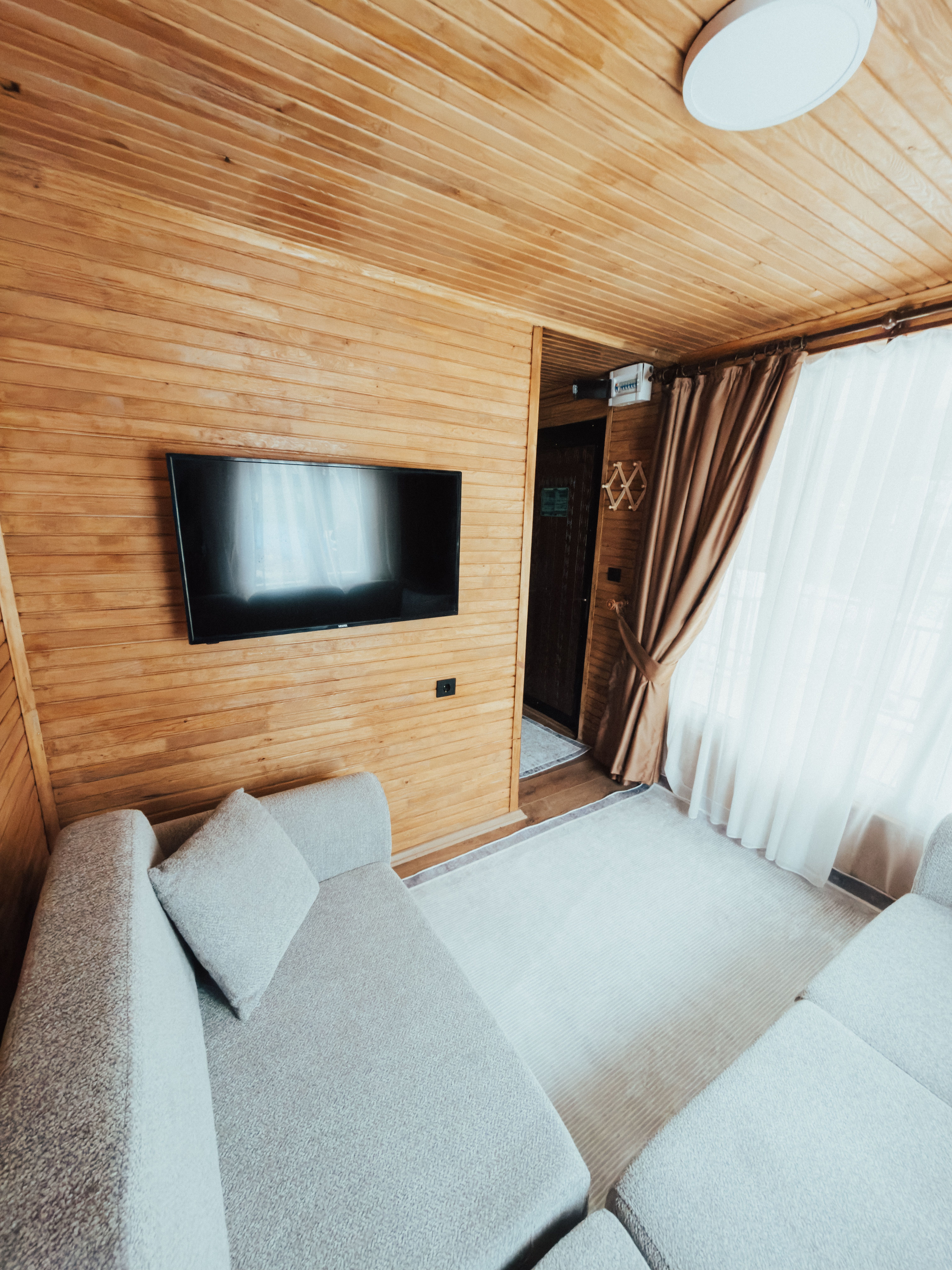 Tiny House 2
